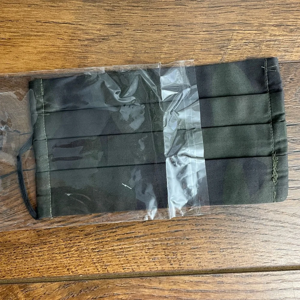 Johnny Was Camo‎ Face Mask with Filter Pocket - NEW
